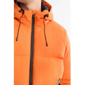 Resim AVVA Erkek Turuncu Kapüşonlu Su İtici Rüzgar Geçirmez -5°C Dayanıklı Şişme Comfort Fit Mont B006046 