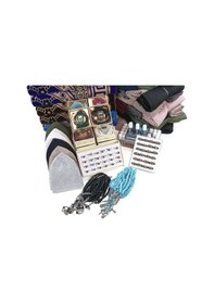 Resim Ayasofya 20 Kişilik Hac Ve Umre Hediyelik Dodya Kadife Seccade Seti 