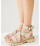 Resim Winifred Bej Kemer Detaylı Sandalet 001 