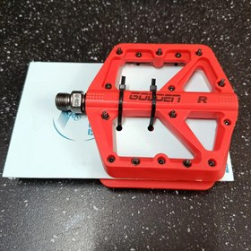Resim PLATFORM GOLDEN KIRMIZI ÇIVİLİ PEDAL 