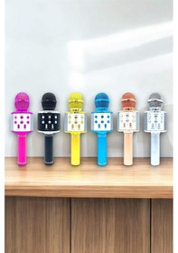 Resim Taşınabilir Bluetooth Karaoke Mikrofon: Hafıza Kart Girişli Etkileyici Performans 