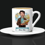 Resim Erkek Coğrafya Öğretmeni Karikatürlü Kahve Fincanı 