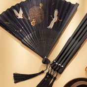 Resim 1 Şık Turna Tasarımı Püskül Katlanır Fan - Siyah ve Altın Detaylarla Tradisyonel Japon Tarzı El Fanı, Düğünler, Gelin Partileri ve Kültürel Performanslar İçin Mükemmel, Düğün Aksesuarları | Turna Tasarımı Fan | Zarif Sanat Eseri 