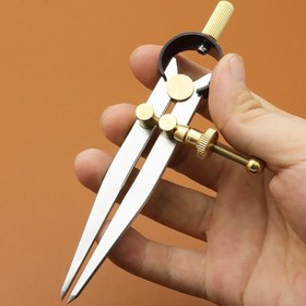 Resim 1 adet Profesyonel Hassas Prenses Kaliper, Pirinç/Çelik Ağırlık, İnce Ayar Mekanizmi, Metal İşleme, Ahşap İşleme ve Deri El Sanatları için Düz Bacak Tasarımı, Ölçüm için Kaliper, Sahte Deri İşleme 