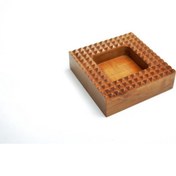 Resim Piramit Ceviz Tek Parça Oyma Küllük Kisiye Özel Pyramid Walnut One-Piece Carved Ashtray Personalized 