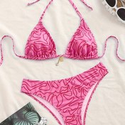 Resim Kadınların Seksi Metal Aksesuarlı Pembe Bikini Takımı 
