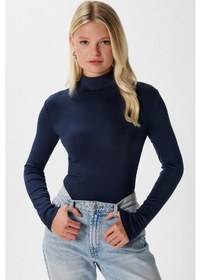 Resim Kadın Feel Lux Touch Dik Yaka Lacivert Uzun Kol Soft Bluz Lacivert 