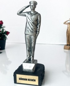 Resim Kişiye Özel Asker Figürü Biblo, Hatıra Masa Üstü Dekoratif Heykel 