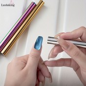 Resim 3D Manyetik Kedi Gözü Jel için Mıknatıs Çubuk Sihirli Tırnak Sanat Manikür Aleti, Gel Manyetik Çubuk Manikür Nail Art Aracları, Sağlam Magnetik Dizgi Standı, Şık İnceleme Kitabı ve Profesyonel Uygulama Kolaylığıyla Cilt Bakım Tutkunları ile tasarlandı 