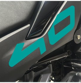 Resim Cfmoto 450sr Arka Kuyruk Altı 40 Yazısı Turkuaz Renk Sticker Etiket Tasarım Modeli 