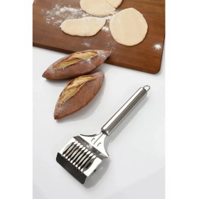 Resim Erişte Makinesi Paslanmaz Çelik Makarna Kesici Dilimleyici Kafes Rulo Hamur Kesici 