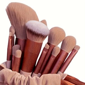 Resim 13 Parça Profesyonel Makyaj Fırçası Seti, Kusursuz Uygulama için Yumuşak Polyester Kıllar, Tüm Açık Bej Türlere Uygun Hipoalerjenik Naylon Fırçalar 