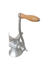 Resim 32 No Kıyma Makinesi Çevirme Kol Vidası Çelik 