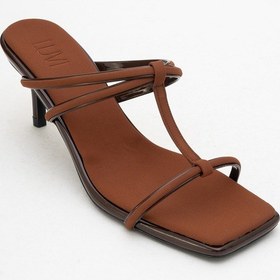 Resim Luvishoes Luvi Shoes Mocha Kahverengi Kare Burunlu İnce Bantlı Kadın Topuklu Terlik Kahverengi 