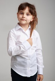 Resim Dragora Kız Beyaz Okul Gömlek 