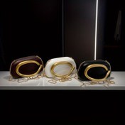 Resim Şık Düz Renkli Clutch - Çıkarılabilir Altın Zincir Askılı, Manyetik Kapatma, Polyester Astarlı - Anneler Günü, Tatil ve Doğum Günü Hediyeleri için İdeal - Beyaz 