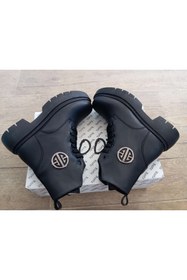 Resim HKSNEAKERSS Kadın bot 