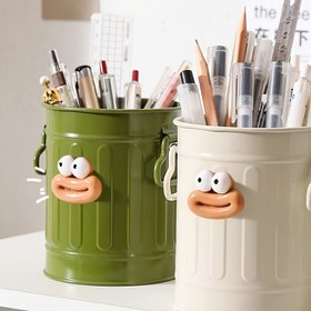 Resim Büyük Kapasiteli Karikatür Kalemlik - Canlı Yüz Tasarımı, Kırtasiye, Kalem ve Ofis Malzemeleri için Çok Fonksiyonlu Masa Düzenleyici, Yüksek Kaliteli Lüks Dekor, Plastik Malzeme, Öğrenciler ve Profesyoneller için İdeal, Masa Düzenleyici | Canlı Tasarım | Dayanıklı Plastik, Kalemlik Düzenleyici, Masa Depolama Düzenleyici 