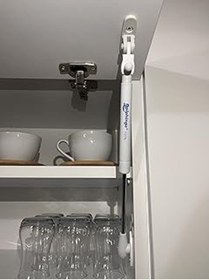 Resim Dolphinge Frenli Gazlı Piston Amortisör 100 N Beyaz 