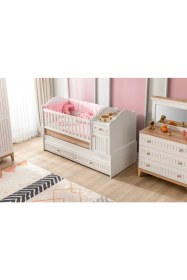 Resim Doressa Betty Bebek Odası Takımı Avrupa E1 Standartlarına Uygun Ahşap Malzeme ile Modern Tasarım 