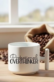Resim "Professional Overthinker" Sarkastik Ünvan Baskılı Hediyelik Beyaz T Kulplu Latte Fincanı Kupa, QB1L5099 
