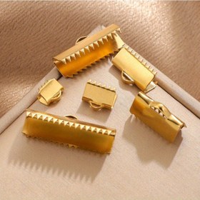 Resim 10 Adet Sağlam Paslanmaz Çelik Takı Tokası - Altın Sarısı (Doğal Bitiş), Bileklik, Kolye ve Anahtarlık Bağlantıları için Güvenli Kıvrık Boncuk Tokaları - DIY Takı Yapımı & El İşi Projeleri İçin Uygun - Dayanıklı & Kararmaya Dirençli, Şık Tasarım, Yüksek Kalite Aksesuarlar, El Sanatları Tutkunları, Anahtarlık Aksesuarları, Zarif Tasarım 