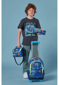 Resim Coral High Kids Saks Grafiti Desenli Üç Bölmeli Çekçekli 3'lü Çanta Seti Set0123967 