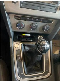 Resim Passat 2015+ Içın Uyumlu B8 Kablosuz Sarj Standı 