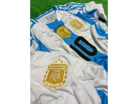 Resim Arjantin 2024/25 L.i.o.n.e.l M.e.s.s.i Sezon Çocuk Forması Şort Çorap Bileklik 4'lü Seti (Blue-White) 