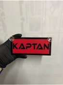 Resim Kırmızı Renk Üzeri Siyah Renk Kaptan Yazılı Vantuzlu Cam Süsü 