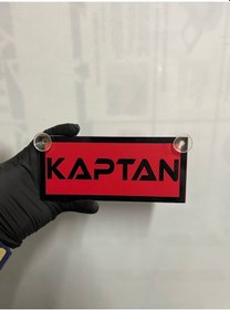 Resim Kırmızı Renk Üzeri Siyah Renk Kaptan Yazılı Vantuzlu Cam Süsü 