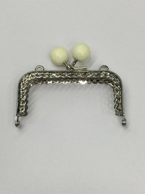 Resim Çanta Ve Cüzdan Klipsi Kare 16 Cm Incili Model Gümüş Krem İnci Gümüş Krem İnci Çok Renkli 