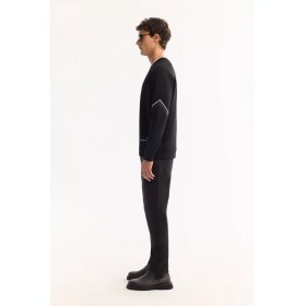 Resim AVVA Erkek Siyah Bisiklet Yaka Pamuklu Bi-Stretch Baskılı Regular Fit Sweatshirt A52Y1258 
