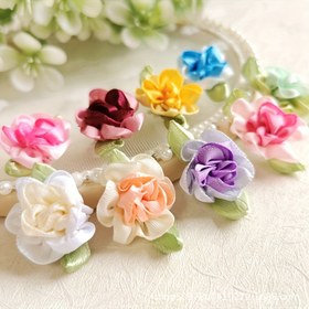 Resim 10 adet paket başına 3cm iki renkli polyester şerit, yaprak ve küçük çiçek desenli el dikişi karanfil ayakkabılar, Noel dekorasyonu, giyim aksesuarları, DIY dekorasyon aksesuarları 