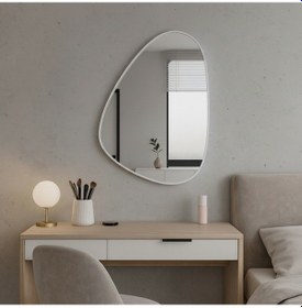 Resim 40x56 Cm Modern Organik Şekilli Beyaz Çerçeveli Düzensiz Banyo Aynası Dekoratif Asimetrik Duvar Aynası Beyaz 
