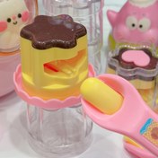 Resim 1 adet Puding Taklit Besleme Oyuncak, Kedi ve Köpek Bebek Evi için Oyun Evi Miniatur Mobilya Seti Aksesuarları, Yatak Odası, Oturma Odası, Banyo, Mutfak, Doğum Günü ve Noel için Çok Oyunculu Etkileşimli Oyun, Rastgele Renk, Yeni Okul Okula Dönüş Sınıf Ödülü 