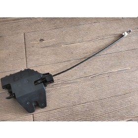 Resim Bmw E81 E82 E87 E88 E85 E86 E90 E60 Bagaj Kilidi 