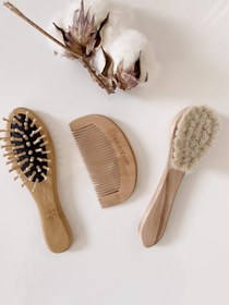 Resim Naturaborn Organik Doğal Keçi Kılı Yumuşak Bebek Konak Saç Fırçası &Bambu Bebek tarağı ve Şimşir Tarak 3'lü Seti 