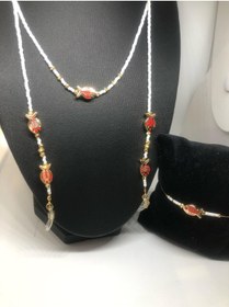 Resim CHIC Gold Kırmızı Kılçıklı Balık Figürlü Beyaz Boncuk Gözlük Ipi , Kolye Ve Zincir Bileklik 