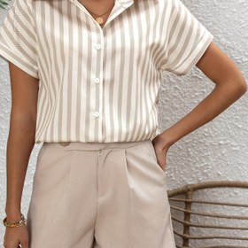 Resim Kadın Fransız Polo Gömlek, Yarasa Kollu, Çizgili Baskı, %100 Polyester, Normal Uzunluk, Düğme Detayı, Dokuma Kumaş, 120g/m², Bahar/Yaz/Sonbahar Sezonu 