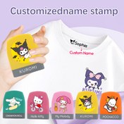 Resim Sanrio Özel İsim Damgası 6 Sevimli Karakter Tasarımları ile - Okula Dönüş, Parti Hediyeleri, Hediye için Kişiselleştirilmiş Giyim ve Etiket Damgaları - Dayanıklı Plastik, 4 Renk (Siyah/Kırmızı/Mavi/Yeşil), Hediye Damgaları, Canlı Tasarım, Canlı Renkler 