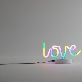 Resim Neon Işıklı LOVE Yazılı Masa Lambası (Pil + USB) 