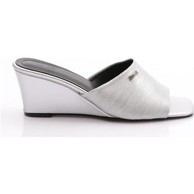 Resim Dgn 24344 Kadin Desenli Topuklu Terlik 24344-2428-R0626 Gümüş 