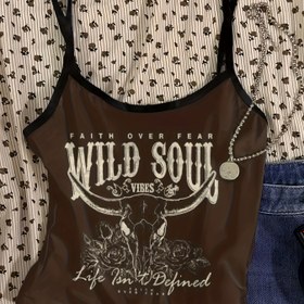 Resim Kadınlar İçin Y2K Retro Batı Kovboy Kafatası Desenli Crop Top - "Vahşi Ruh" ve "İnanç Korkuya Galip Gelsin" Baskılı Esnek Spagetti Askılı Camisole, Makinede Yıkanabilir Her Mevsim Sokak Modası, Şeffaf Olmayan Kumaş, Günlük Giyim, Cesur Tarz, Dayanıklı Yapım, Kolsuz Üst, Trend Takipçiler İçin 
