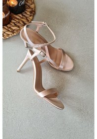 Resim 036 1100 Topukla Kadın Saten Tek Bant Abiye Ayakkabı 001 