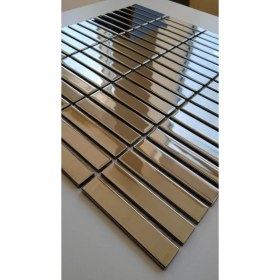 Resim Mozaikristal, Mutfak Tezgah Arası ve Iç Dekorasyon Için Kristal Cam Mozaik. Cam Ölçüsü: 15x73x4 mm. File ölçüsü: 30x30 cm. ( 1 m2 fiyatıdır ) 