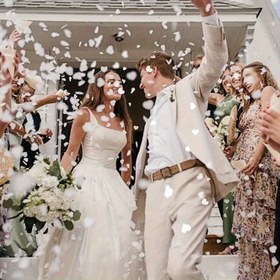 Resim 12000 adet Beyaz Kalp Şeklinde Konfeti Kağıdı Düğün Kutlama Partisi Masa Süslemesi 2.49cm 80G, Cadılar Bayramı Süsleri, Noel Süsleri 