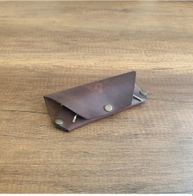 Resim Sumerian Leather Craft Deri Gözlük Kılıfı Kahverengi 