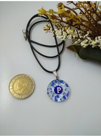 Resim Cam Harf Kolye – Handmade El Yapimi Murano– (P) Harfi Modeli Çok Renkli 