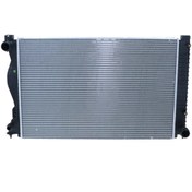 Resim Audi A6 2.0 2.4 3.2 2004 Sonrası Su Radyatörü (677x439x32 mm) 